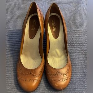 Kenneth Cole Reaction Camel Size 9 Wedges